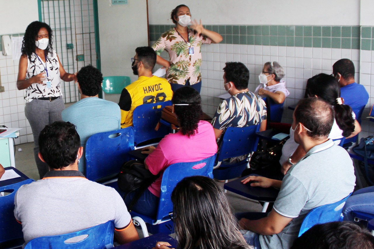 Notícia - Planejamento escolar mobiliza educadores da rede de